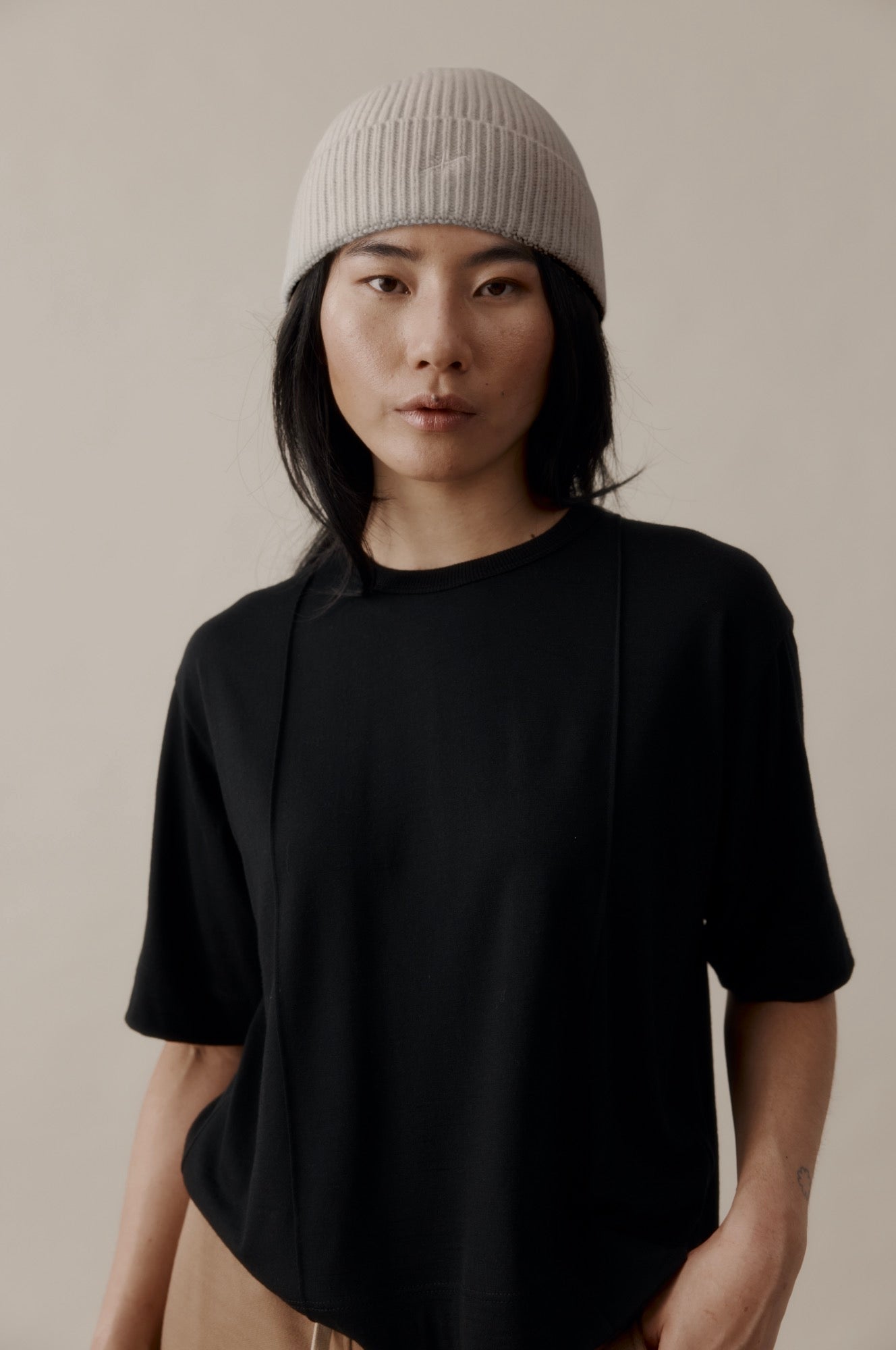 longform_merino_foundation_beanie_greymarle.jpg