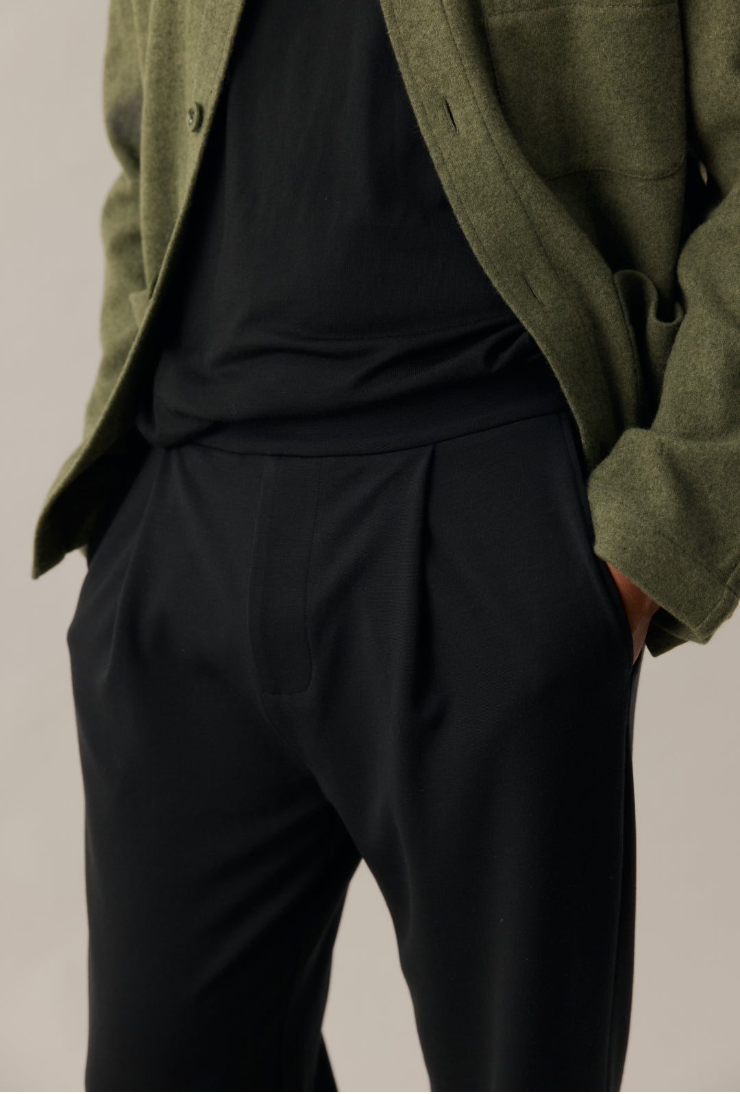 longform_merino_mens_taliored_pant_black.jpeg